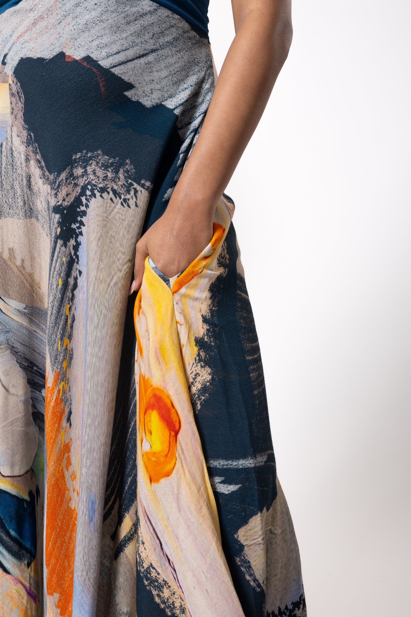 Dusken Maxi Dress