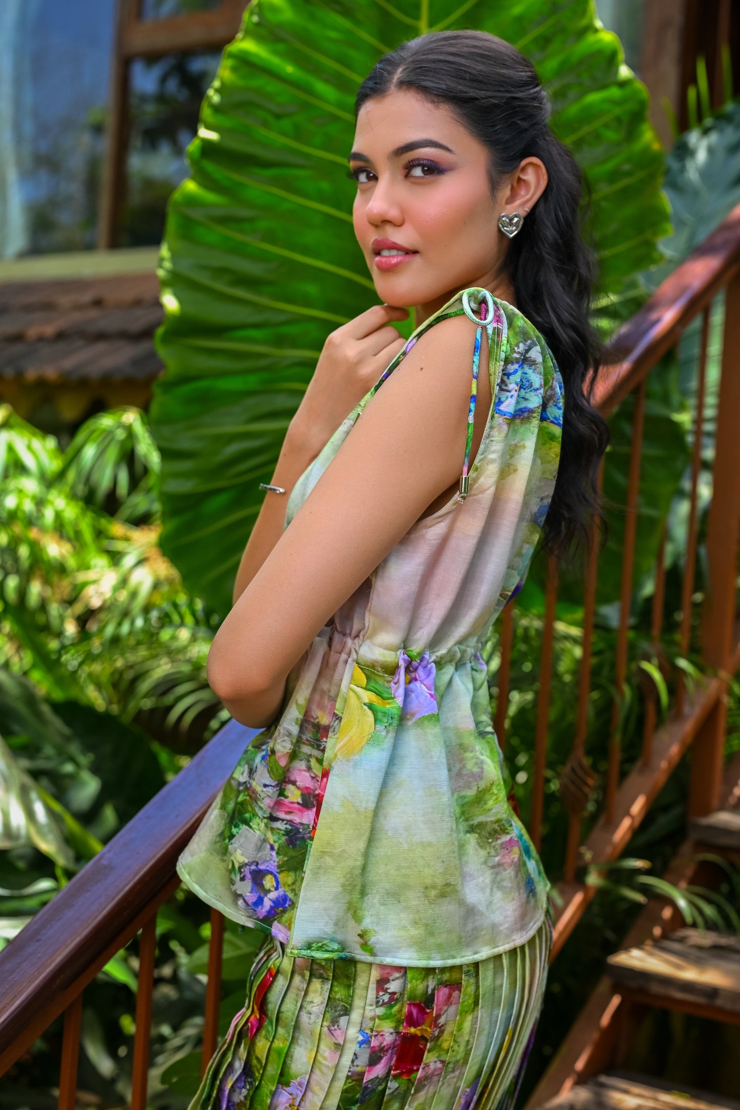 Verdalya Top and Pleated Skirt