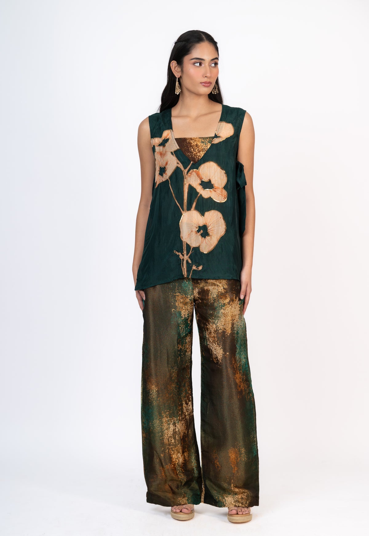 Gul Green Apron Set